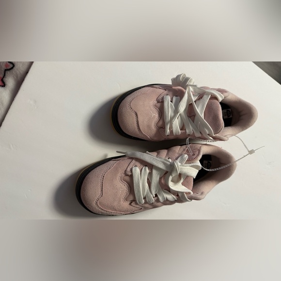 Jordan Kids Sneakers in Pink and Black with Red Accents - Picture 5 of 11